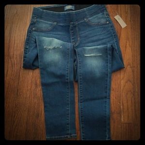 SOLD Brand new jeans